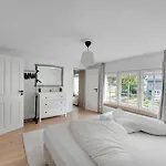 Stilvolle Mit Kamin - Schlossblick Und 2-4 50-140qm - Nahe A1 Und Schloss Burg - Koeln & Duesseldorf * 졸링겐
