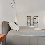 Stilvolle Mit Kamin - Schlossblick Und 2-4 50-140qm - Nahe A1 Und Schloss Burg - Koeln & Duesseldorf *