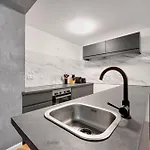 Stilvolle Mit Kamin - Schlossblick Und 2-4 50-140qm - Nahe A1 Und Schloss Burg - Koeln & Duesseldorf 아파트 졸링겐