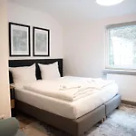 Stilvolle Mit Kamin - Schlossblick Und 2-4 50-140qm - Nahe A1 Und Schloss Burg - Koeln & Duesseldorf 졸링겐