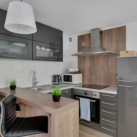 Stilvolle Mit Kamin - Schlossblick Und Grosser Terrasse 2-4 50-140qm - Nahe A1 Und Schloss Burg - Koeln Золинген