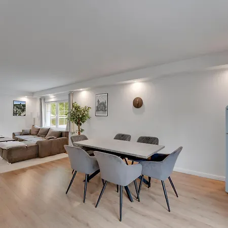 Stilvolle Mit Kamin - Schlossblick Und Grosser Terrasse 2-4 50-140qm - Nahe A1 Und Schloss Burg - Koeln * 索林根