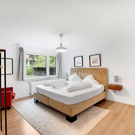 公寓 Stilvolle Mit Kamin - Schlossblick Und Grosser Terrasse 2-4 50-140qm - Nahe A1 Und Schloss Burg - Koeln