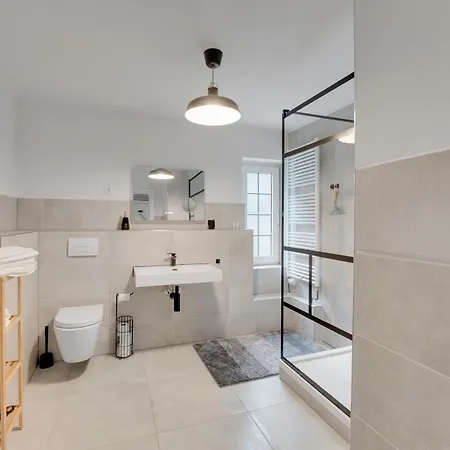 Stilvolle Mit Kamin - Schlossblick Und Grosser Terrasse 2-4 50-140qm - Nahe A1 Und Schloss Burg - Koeln Апартаменты *