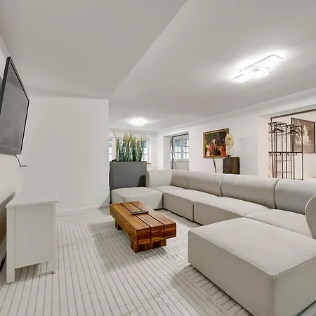 Apartamento Stilvolle Mit Kamin - Schlossblick Und Grosser Terrasse 2-4 50-140qm - Nahe A1 Und Schloss Burg - Koeln