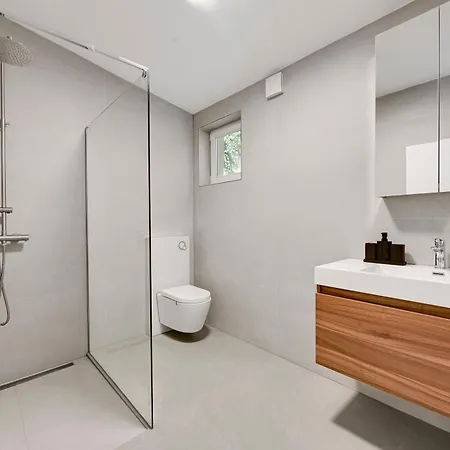 Stilvolle Mit Kamin - Schlossblick Und Grosser Terrasse 2-4 50-140qm - Nahe A1 Und Schloss Burg - Koeln Апартаменты Золинген