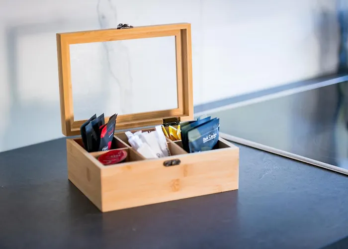 Lejlighed Stilvolle Mit Kamin - Schlossblick Und Grosser Terrasse 2-4 50-140qm - Nahe A1 Und Schloss Burg - Koeln