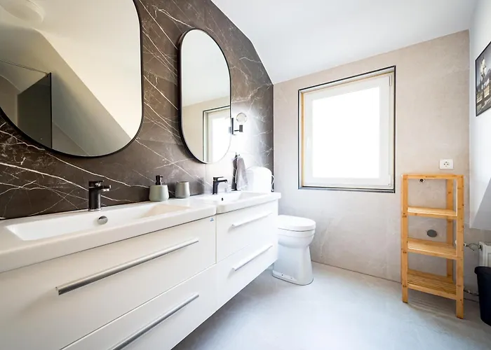 Stilvolle Mit Kamin - Schlossblick Und Grosser Terrasse 2-4 50-140qm - Nahe A1 Und Schloss Burg - Koeln Διαμέρισμα Σόλινγκεν