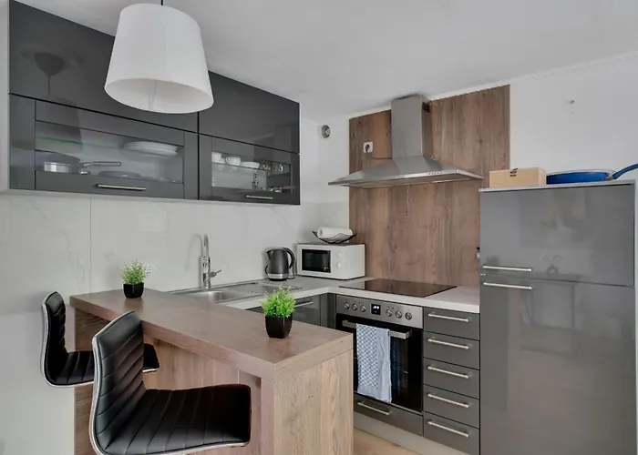 Stilvolle Mit Kamin - Schlossblick Und Grosser Terrasse 2-4 50-140qm - Nahe A1 Und Schloss Burg - Koeln Σόλινγκεν