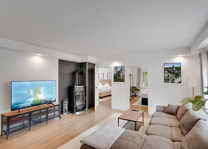 Stilvolle Mit Kamin - Schlossblick Und Grosser Terrasse 2-4 50-140qm - Nahe A1 Und Schloss Burg - Koeln * Solingen