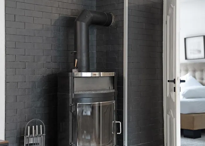 Stilvolle Mit Kamin - Schlossblick Und Grosser Terrasse 2-4 50-140qm - Nahe A1 Und Schloss Burg - Koeln Διαμέρισμα Σόλινγκεν