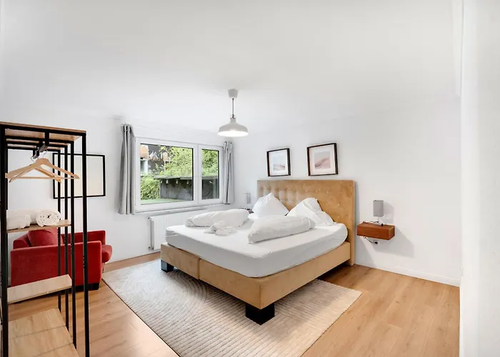 Apartament Stilvolle Mit Kamin - Schlossblick Und Grosser Terrasse 2-4 50-140qm - Nahe A1 Und Schloss Burg - Koeln