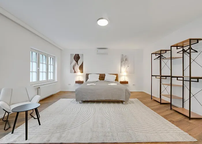 Stilvolle Mit Kamin - Schlossblick Und Grosser Terrasse 2-4 50-140qm - Nahe A1 Und Schloss Burg - Koeln Appartement