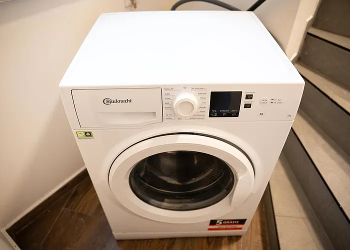 Appartement Stilvolle Mit Kamin - Schlossblick Und Grosser Terrasse 2-4 50-140qm - Nahe A1 Und Schloss Burg - Koeln *