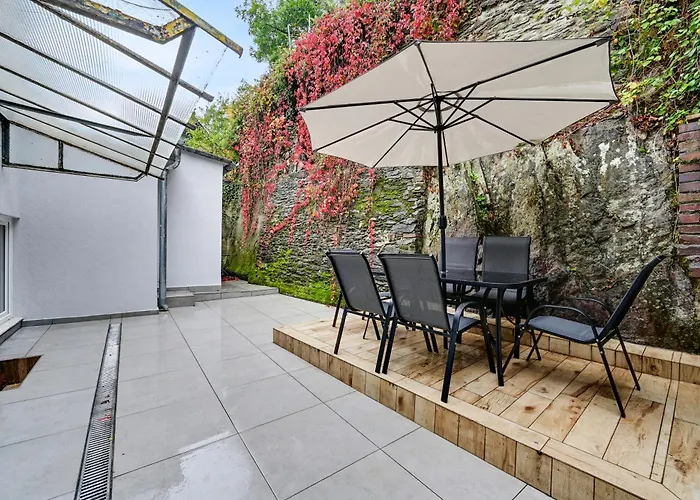 公寓 Stilvolle Mit Kamin - Schlossblick Und Grosser Terrasse 2-4 50-140qm - Nahe A1 Und Schloss Burg - Koeln 索林根