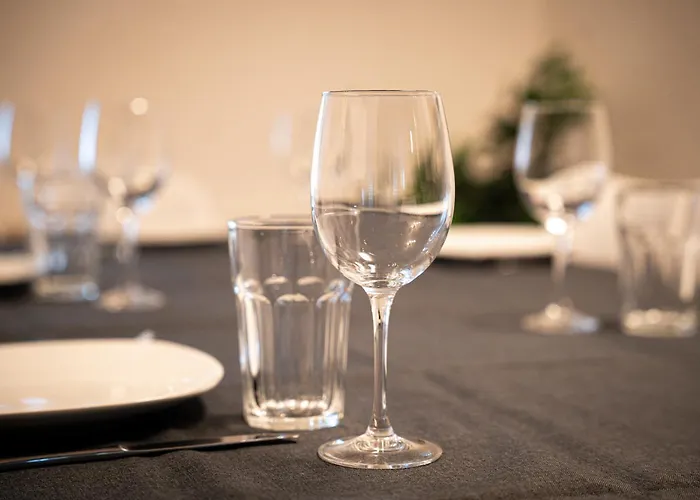 Stilvolle Mit Kamin - Schlossblick Und Grosser Terrasse 2-4 50-140qm - Nahe A1 Und Schloss Burg - Koeln 公寓 *