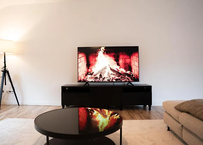 Stilvolle Mit Kamin - Schlossblick Und Grosser Terrasse 2-4 50-140qm - Nahe A1 Und Schloss Burg - Koeln 公寓 *